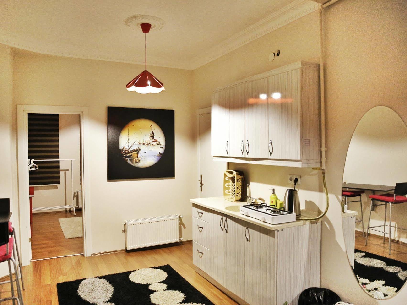 Golden Galata Aparthotel Istanbul Bagian luar foto